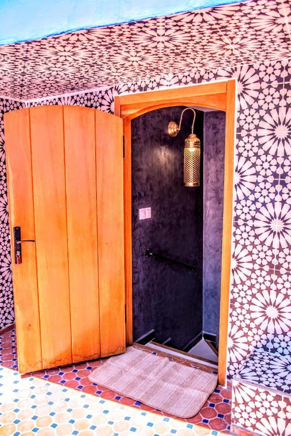 Old World Charm, Modern Comfort Xexuão Exterior foto